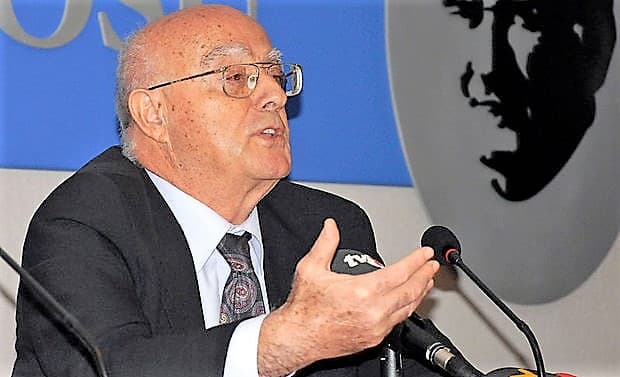 TURGUT KAZAN: 12 EYLÜL’DE DE TEK TİP DAYATMASI VARDI