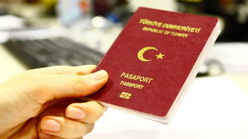 24 bin 500 kişi Türk vatandaşlığından çıktı: Vatandaşlığa geçen yabancı sayısı ise 14 bin 194
