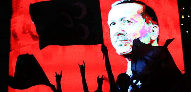 KARAMOLLAOĞLU: 15 TEMMUZ’U CİDDİ ELE ALIRLARSA AKP’NİN YÜZDE 70’Sİ İÇERİ GİRER
