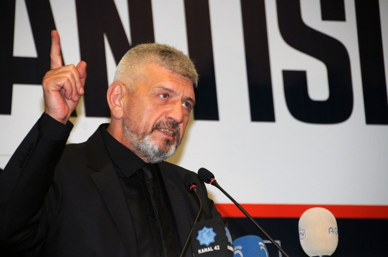 ERDOĞAN’IN YARDIMCISINA SORDU: KHK’LILARI GÖREVE İADE ETMEME GEREKÇENİZ NE?