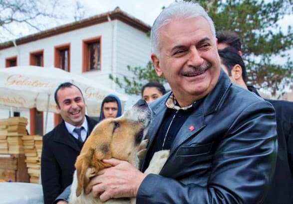 Binali Yıldırım 18 Şubat’a kadar TBMM koltuğunu bırakmıyor