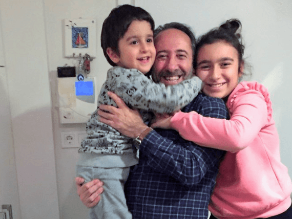 Gazeteci Murat Aksoy, tahliye edildi