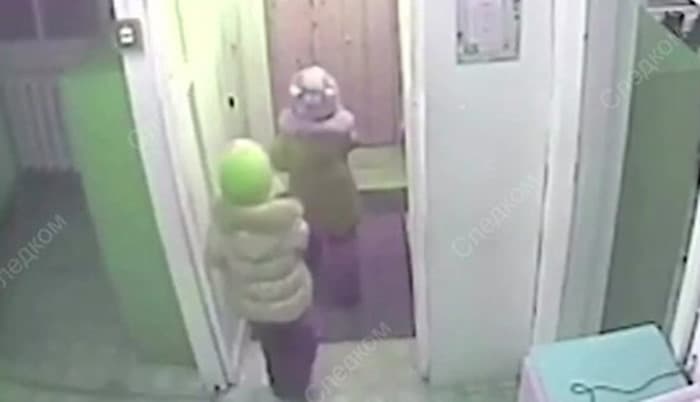 Sibirya’da kreşten kaçan beş yaşındaki iki kız -45 derecede hayatta kaldı