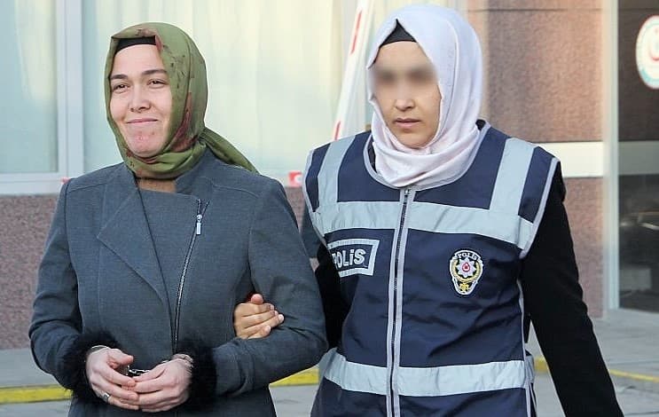 AKP darbe yalanına kimseyi inandırmadı: İnterpol, Türkiye’nin 470 kişinin kırmızı bültenle arama talebinin hiçbirine cevap vermedi