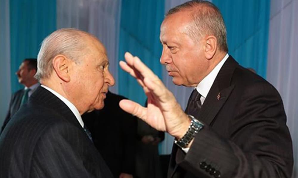 AKP’nin masasındaki anket: Kararsızlar yüzde 33’e çıktı MHP’siz iktidar mümkün değil