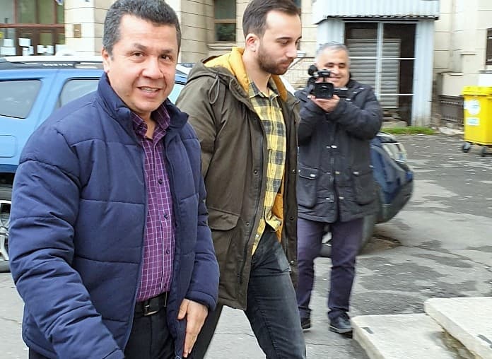 Türkiye’nin isteği ile Bükreş’te savcılığa çağrıldı: Okulların Yönetim Kurulu Başkanı Gürsoy serbest