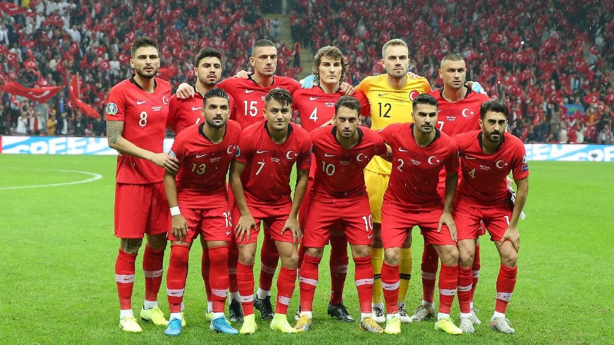 Rakipler belli oldu. A grubunda olan Türkiye, EURO 2020 açılış maçını İtalya ile oynayacak