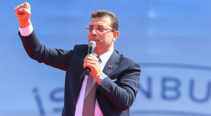 Ekrem İmamoğlu, Erdoğan’a: İnsanlara yardım için kimsenin fetvasına ihtiyacımız yok!
