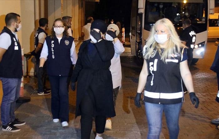 AKP’liler inkar etmiş ve ‘belge’ istemişti: Cezaevlerinde çıplak arama TBMM raporlarında yer alıyor