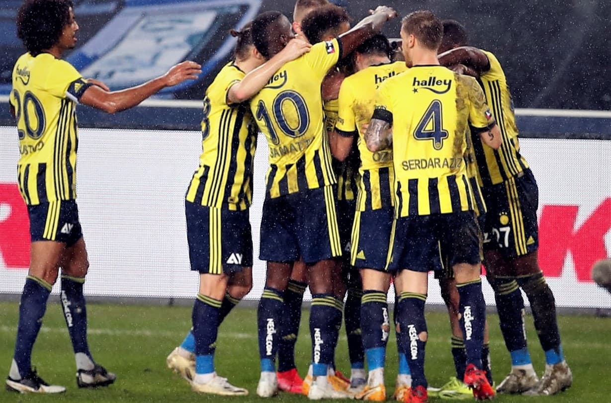 Zaferi getiren gol: Sarıkanaryalılar tek golle zirvede