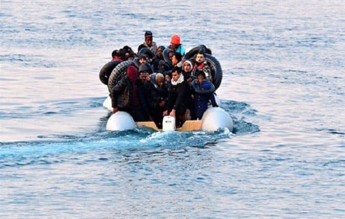 Midilli’ye geçen 27 sığınmacı kurtarıldı; bir kişi öldü