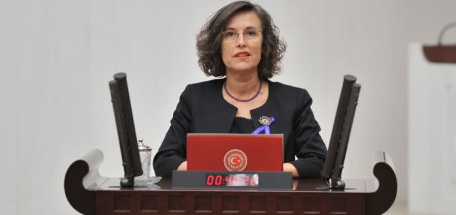AİHM: Dokunulmazlıkların kaldırılması ifade özgürlüğünü ihlaldir