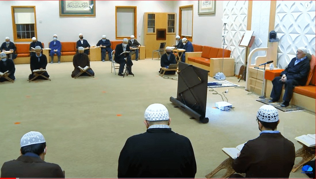Ramazan sürprizi: Pennsylvania’dan gürül gürül tesbihatlar ve dualar eşliğinde kılınan teravih