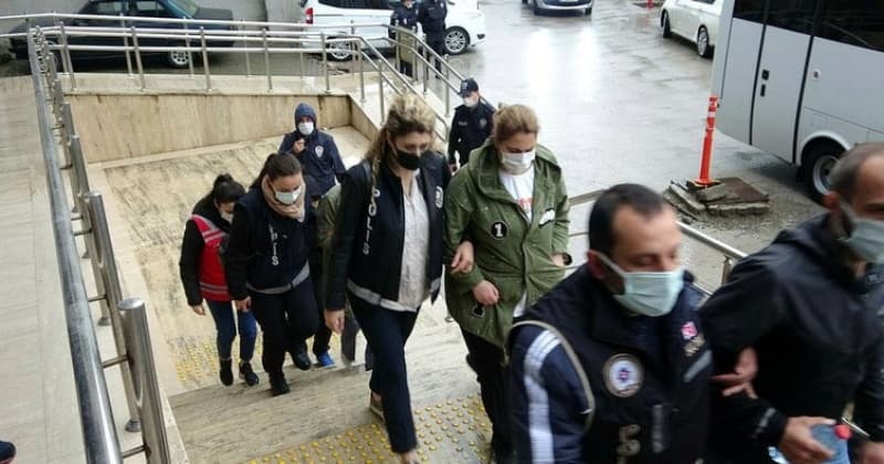 Gözaltındaki 14 kız öğrenciye final sınavı baskısı