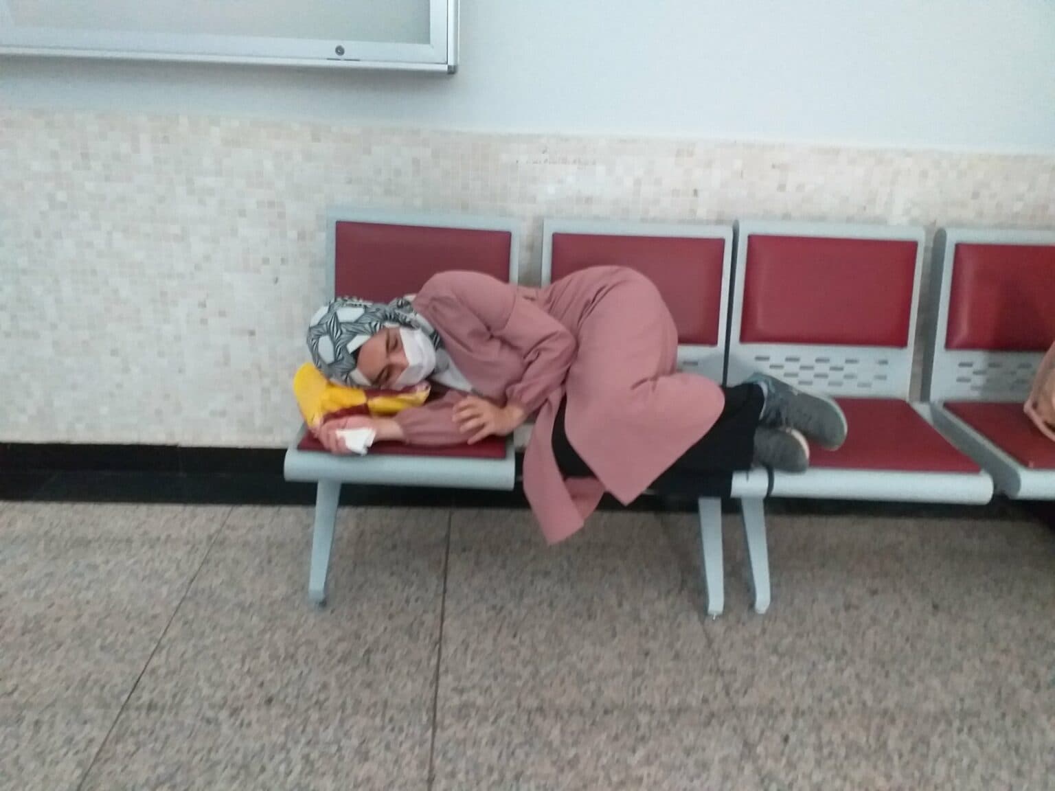 AKP zulmü devam ediyor: Kanser hastası Ayşe Özdoğan’a polis gözetiminde doktor muayenesi