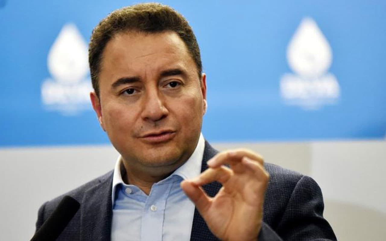Ali Babacan: Bakanlar Kurulu’nda boş kağıtlar imzalanıyor, KHK’lar da öyle