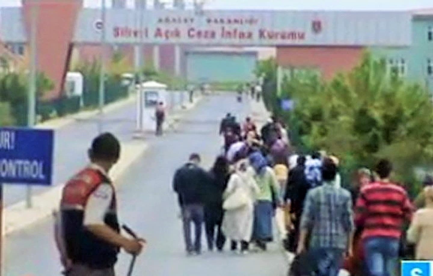 Gergerlioğlu, Adalet Bakanı’nın yüzüne, konuyla ilgili sert tepki göstermişti: Tutuklulara 20 ay sonra açık görüş izni geliyor
