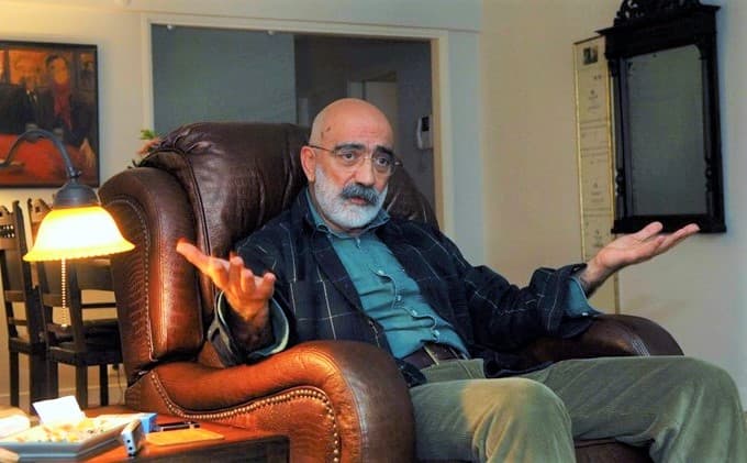 Fransız Haber Ajansı’na konuşan Ahmet Altan: Sürgüne gitmektense, cezaevini tercih ederim