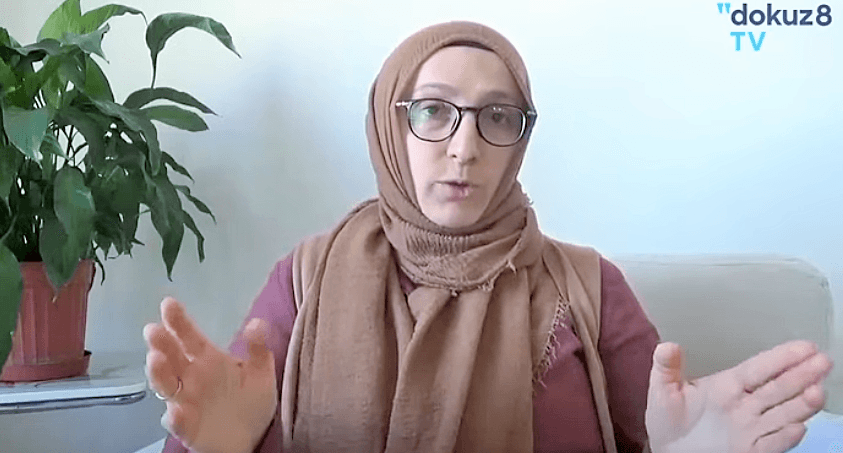 Eşi 5 yıldır hapisteydi: Salça satarak iki kızına bakan KHK’lı Menekşe Turen gözaltına alındı