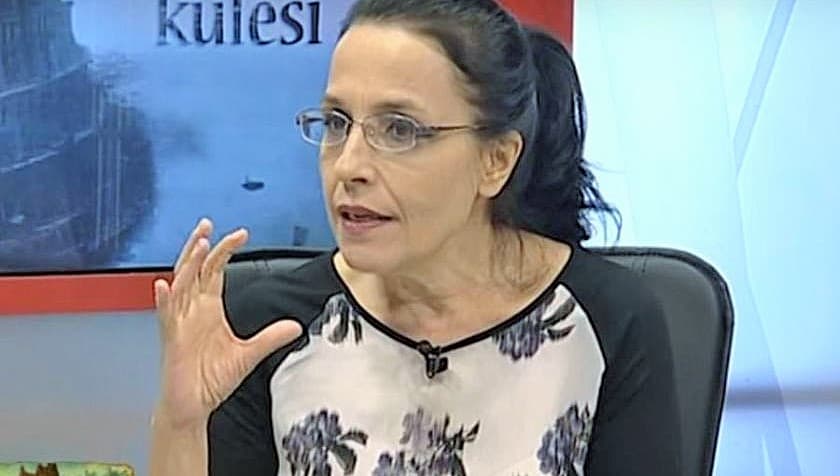 Zulümlere dikkat çeken Yazar Ayşe Hür: Türkiye’de bir kesim var ki başkasına zerre kadar acımaz