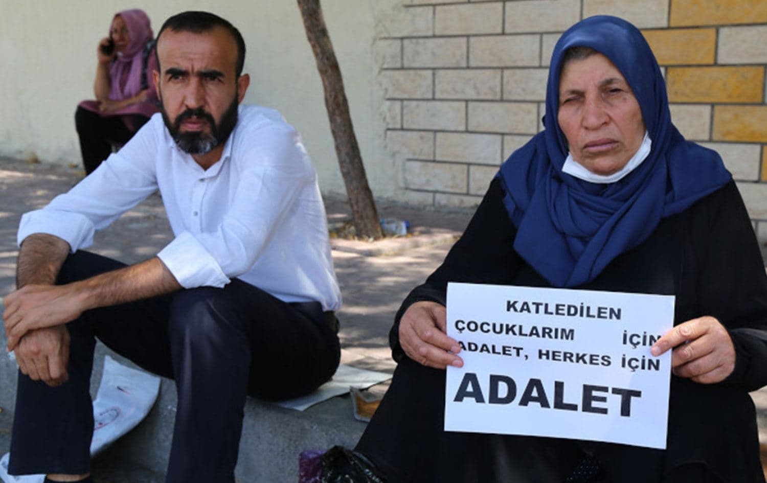 Emine Şenyaşar’a ‘Soylu ve AKP’li Yıldız’a hakaretten’ para cezası verildi