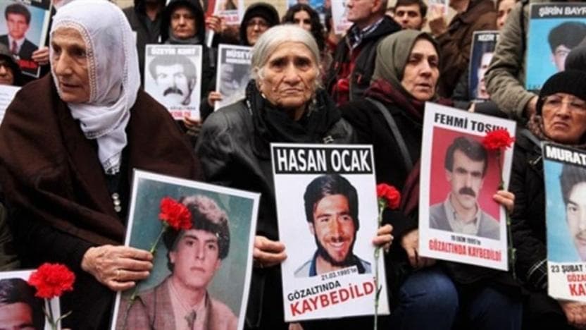 Cumartesi Anneleri: Devletin, gazetecileri cezalandırma geleneği sürüyor