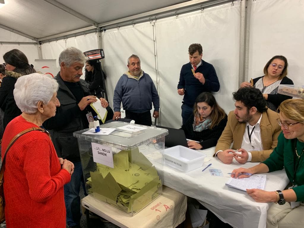YSK açıkladı: Yurt dışında bugün 242 bine yakın oy kullanıldı