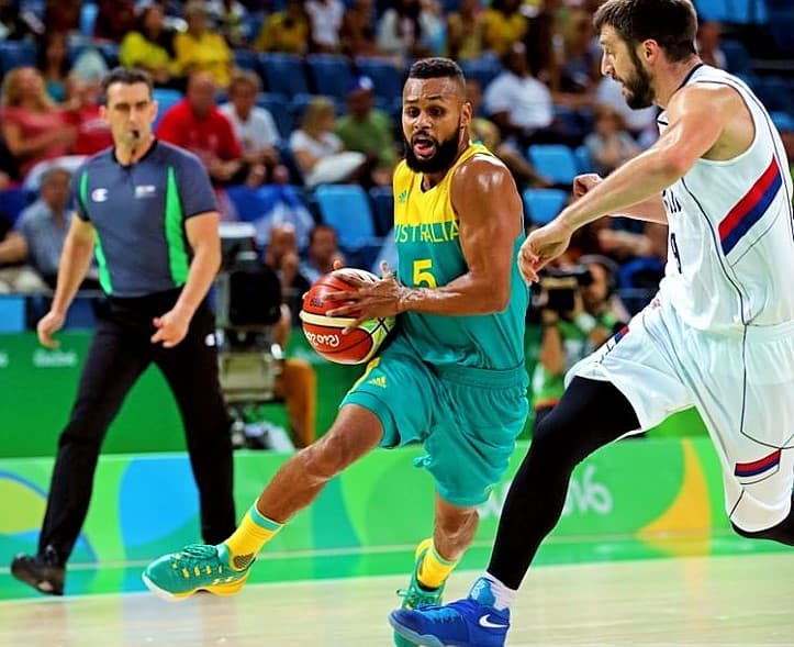 Teodosic şov yaptı, Avustralya seyretti