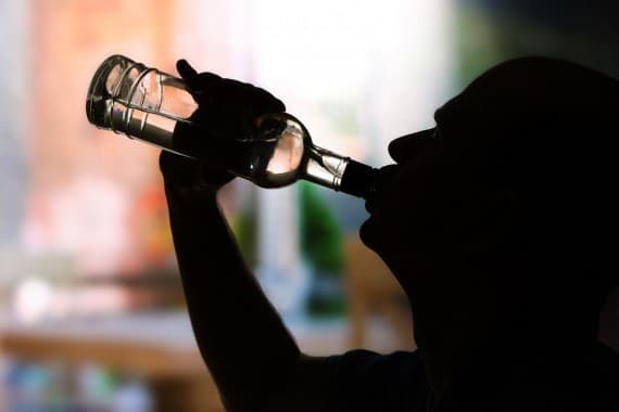 Avustralya’da her yıl, kişi başı bir litre daha az alkol tüketiliyor