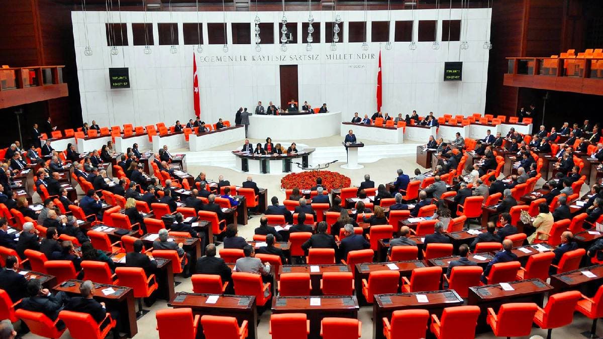 Cumhur İttifakı ile vekil oldular: Meclis şaibeli isimlerle doldu