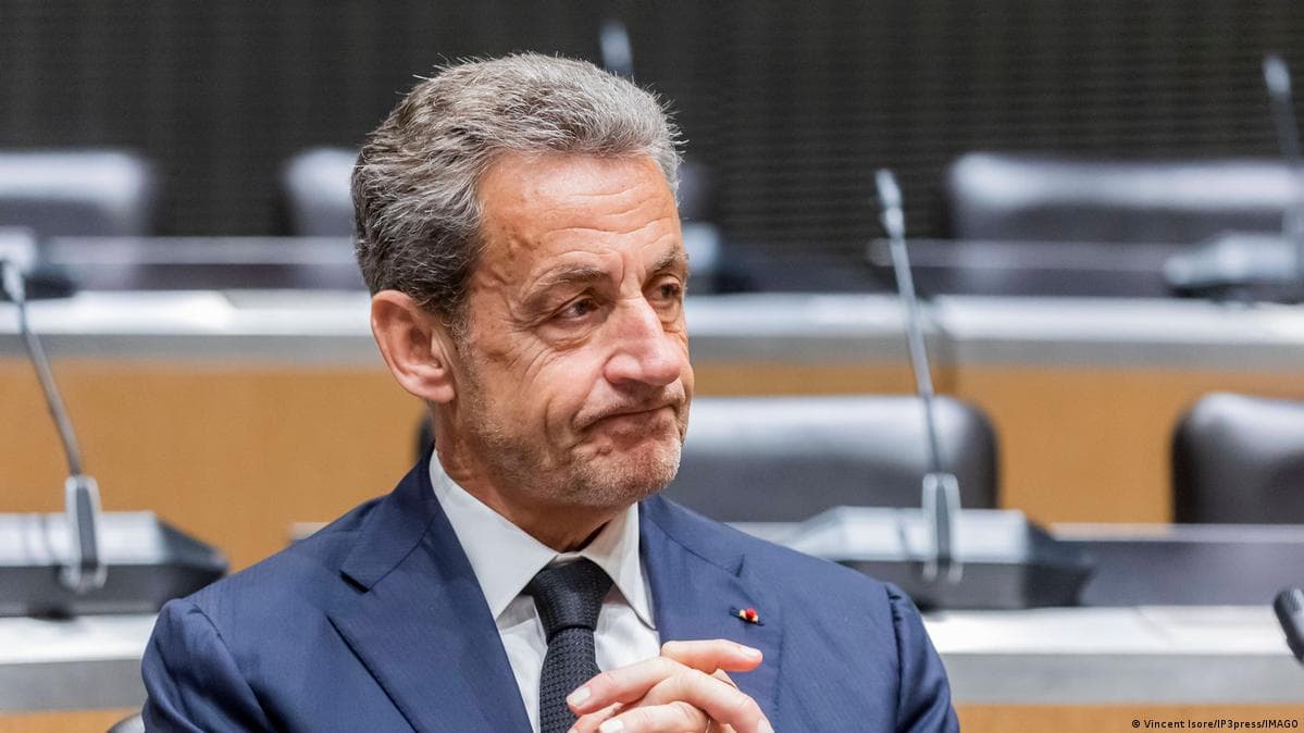 Fransa eski Cumhurbaşkanı Sarkozy’nin 3 yıllık hapis cezası onandı