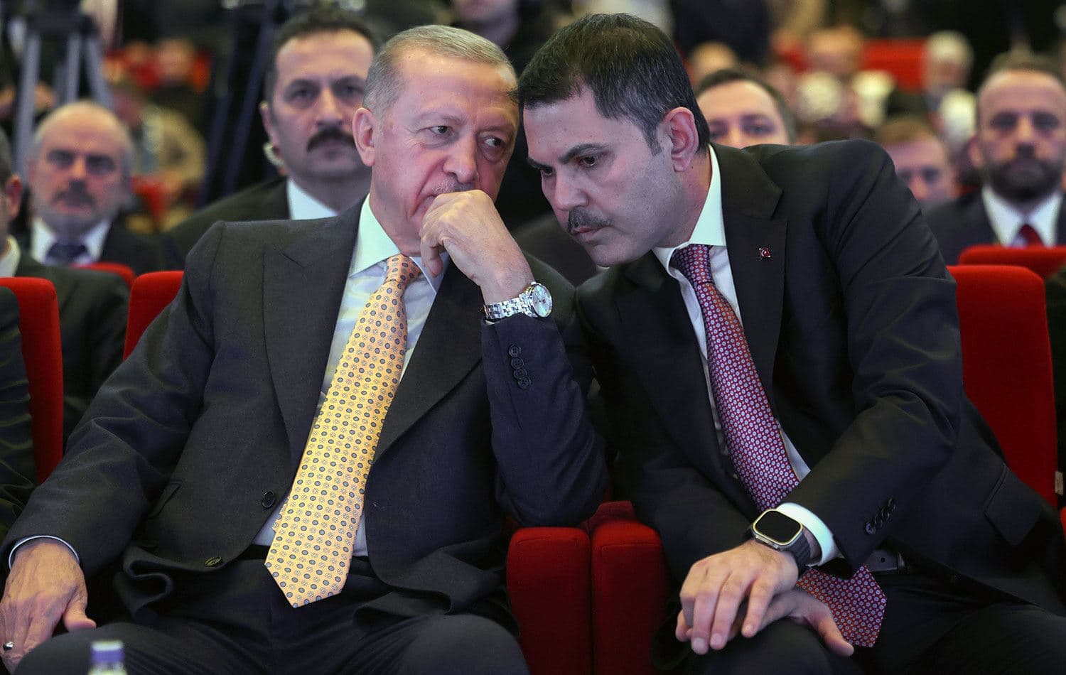 AKP’li Bakan Murat Kurum’dan Erdoğan’ın yeğenine 59 ay taksitle ihale