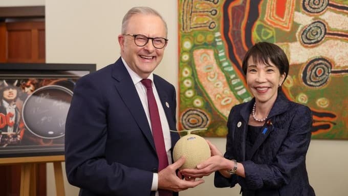Başbakan Albanese’nin “kavun” şakası tartışmaya dönüştü: Japonya krizi büyütmedi