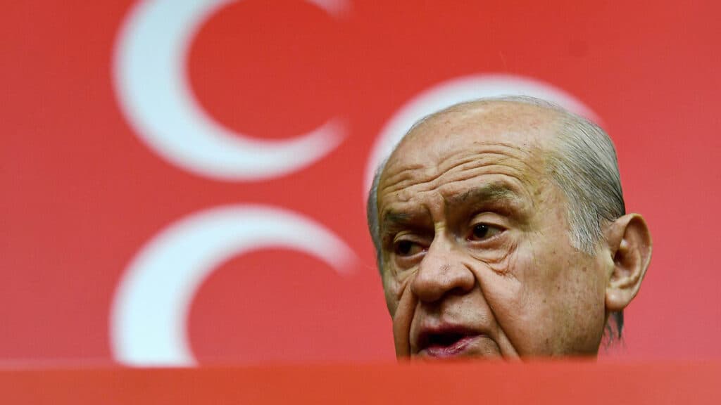 Sinan Ateş’in ablası: “Bahçeli açıklasın, Sinan’ın verdiği o dosyada ne var?”