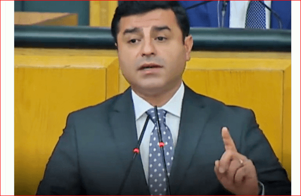 Demirtaş’tan ‘tokat’ tepkisi: Ferhat Encü’ye atılan tokadı Kürtler kesinlikle unutmayacak