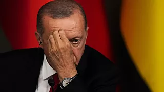 AKP’li Cumhurbaşkanı Erdoğan sandıkta ulaşamadığına transferle ulaşmak istiyor