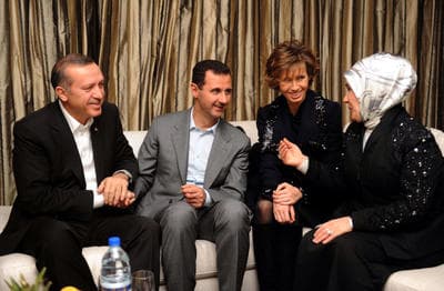 Kendi vatandaşına zulüm eden Erdoğan, Esad’a: Zulüm, baskı ve zorbalıkla ayakta kalan diktatörlük tamamen çöktü