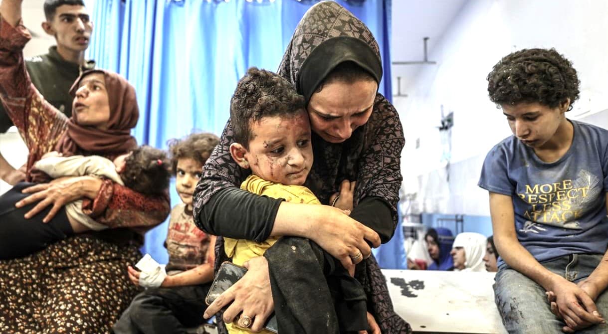 İsrail terörü, Gazze’de sürüyor, dünya izliyor: Mülteci kampına yapılan saldırıda en az 42 hayatını kaybetti