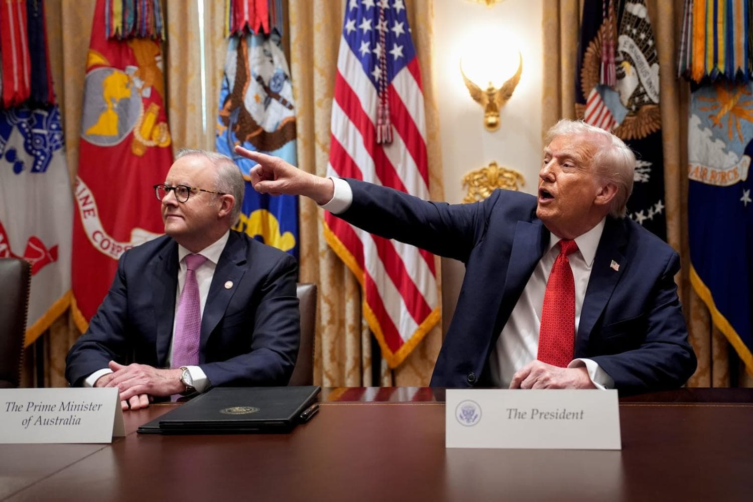 Trump’tan Canberra’ya Hürmüz tepkisi: “Avustralya bizi yarı yolda bıraktı”