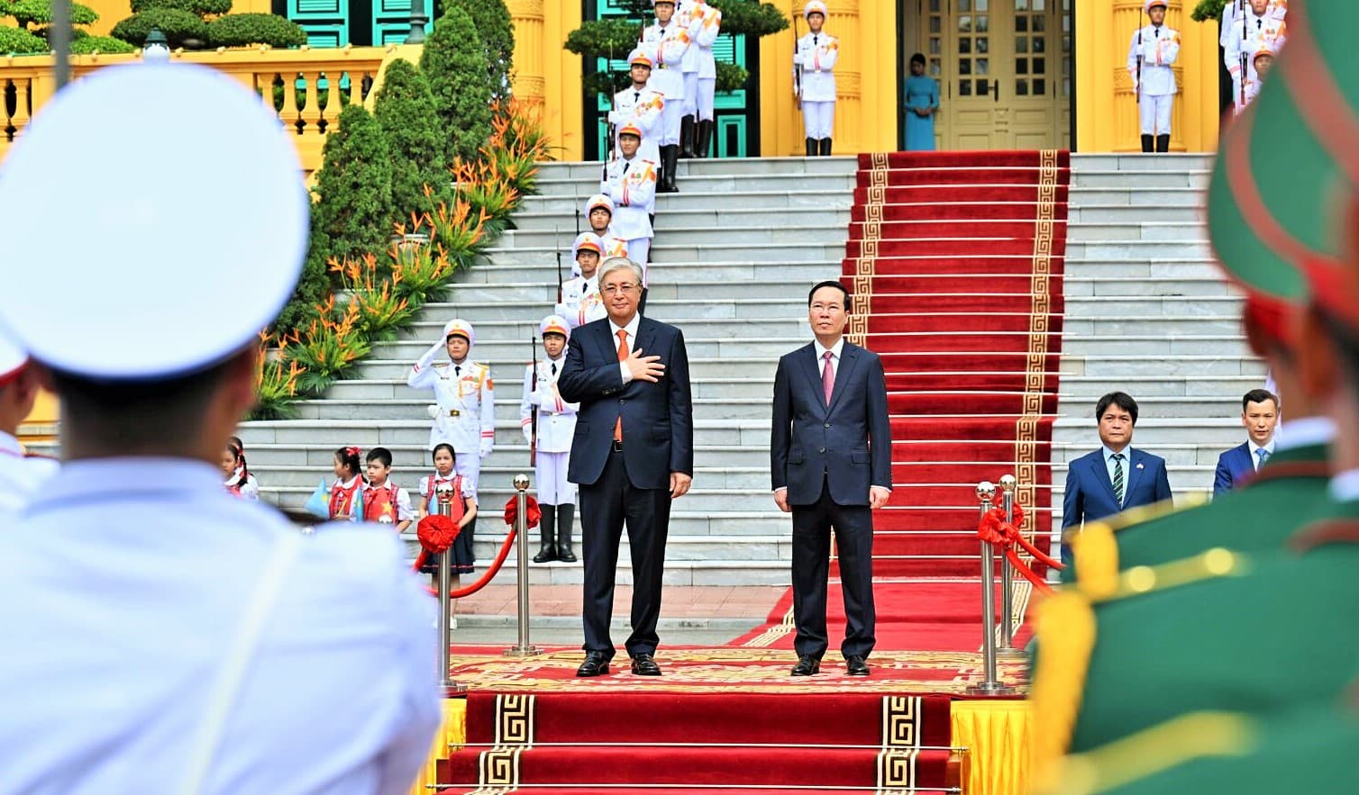 Devlet Başkanı Tokayev’den ilk ziyaret: Kazakistan ile Vietnam arasında vizesiz seyahat anlaşması