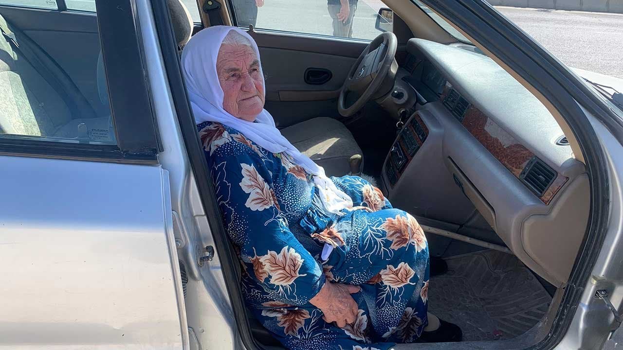 Cezaevi sürecini anlatan 82 yaşındaki Makbule Özer: Ranzalara çıkmak çok zordu, tutuklular beni sırtlarına alıp  indiriyordu