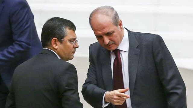 Kurtulmuş’un Anayasa değişikliğiyle ilgili sözlerine Özgür Özel’den sert cevap: İlk 4 maddeye el uzatanın elini kıracağız