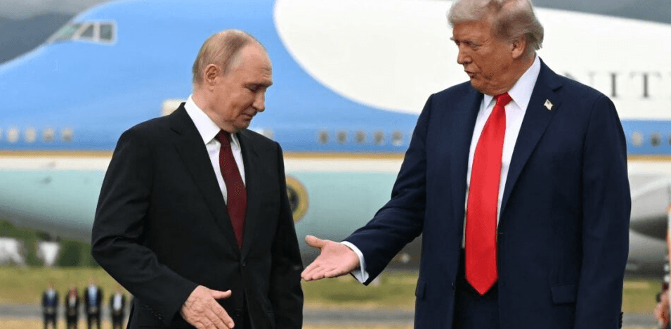 Putin’le Alaska’da 3 saat görüşen Trump: Yapıcı bir görüşme oldu