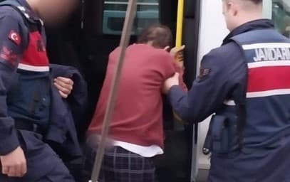 Tutuklu diyaliz hastası Taşkıran’ın kızı yetkililere seslendi: Siz de evlatsınız, sizin de babanız, babamı bırakın
