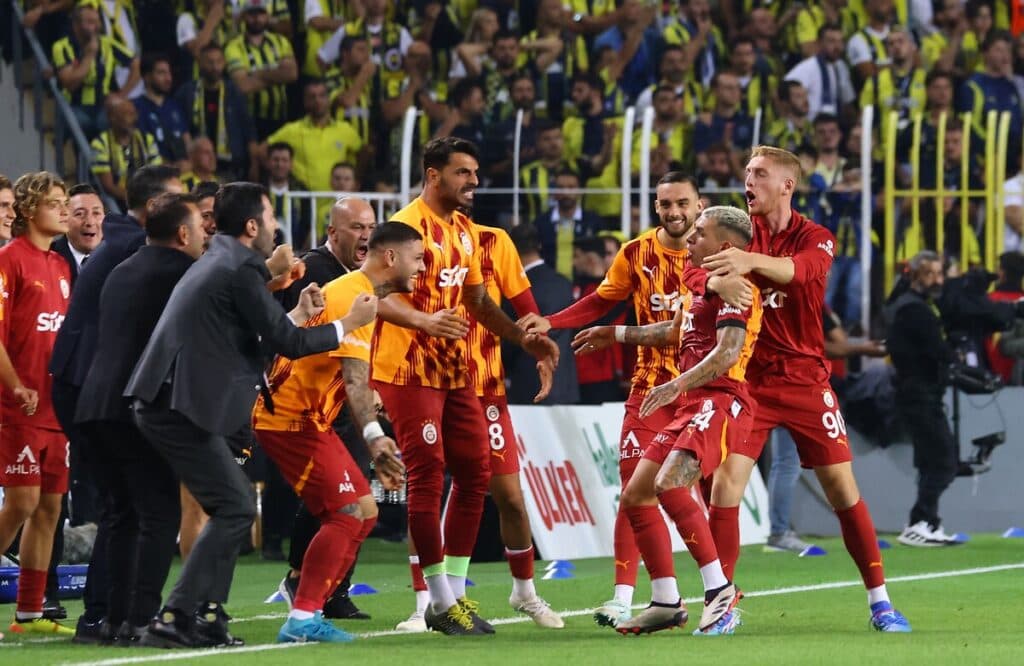 Kadıköy’de derbi Sarı Kırmızılıların: Fenerbahçe 1-3 Galatasaray