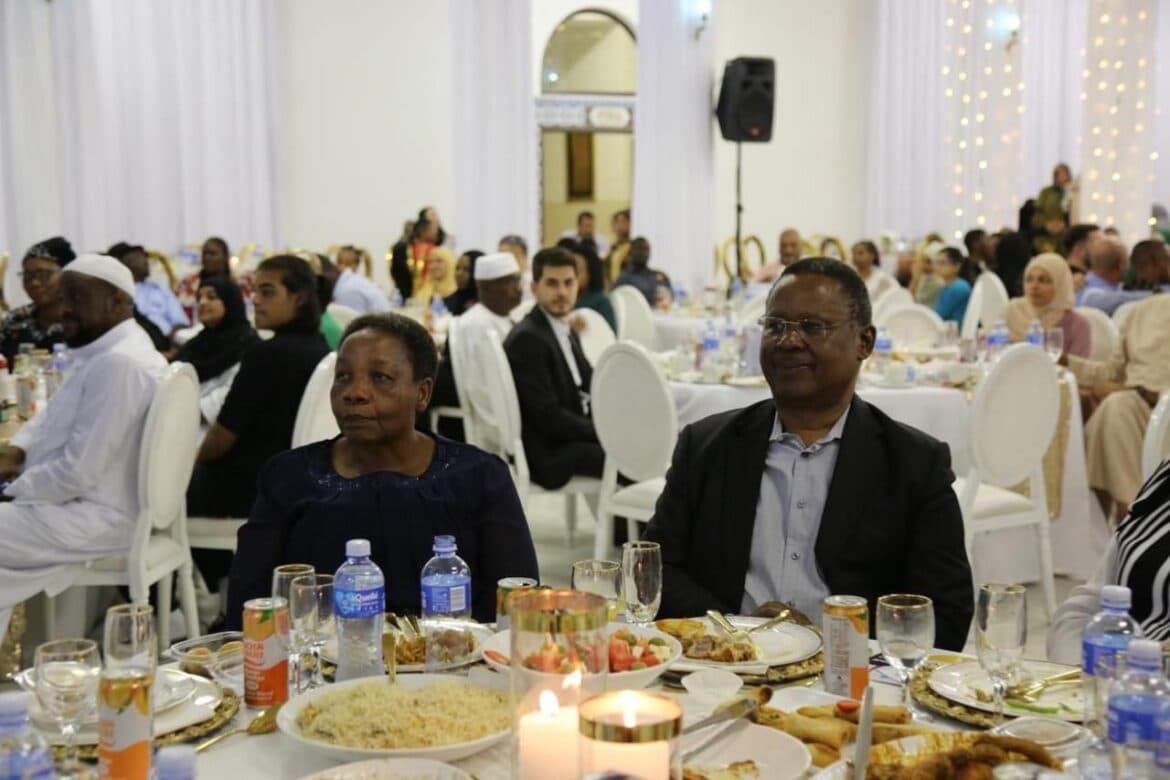 Nizamiye’de iftara katılan Güney Afrika Eğitim Bakanı: Nizamiye Kampüsü benim bir evim haline geldi