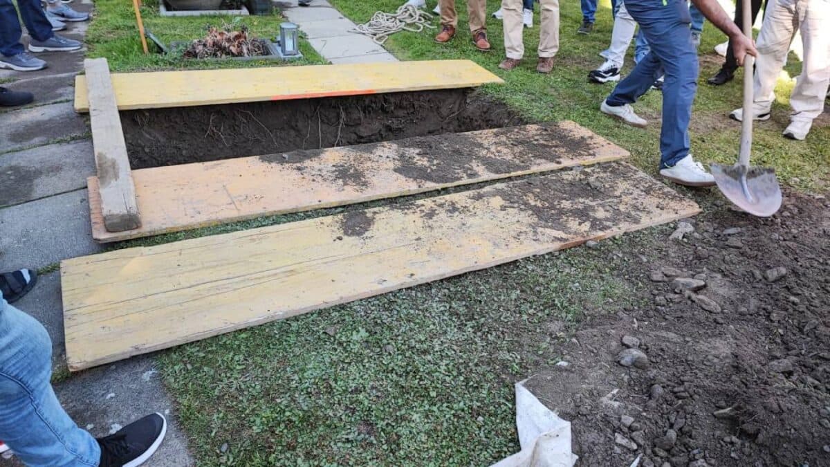 Sürgünde bir vefat daha:Gasp edilen Kaynak Holding çalışanı Büyükbalcı’nın vasiyeti üzerine İsviçre’de defnedildi