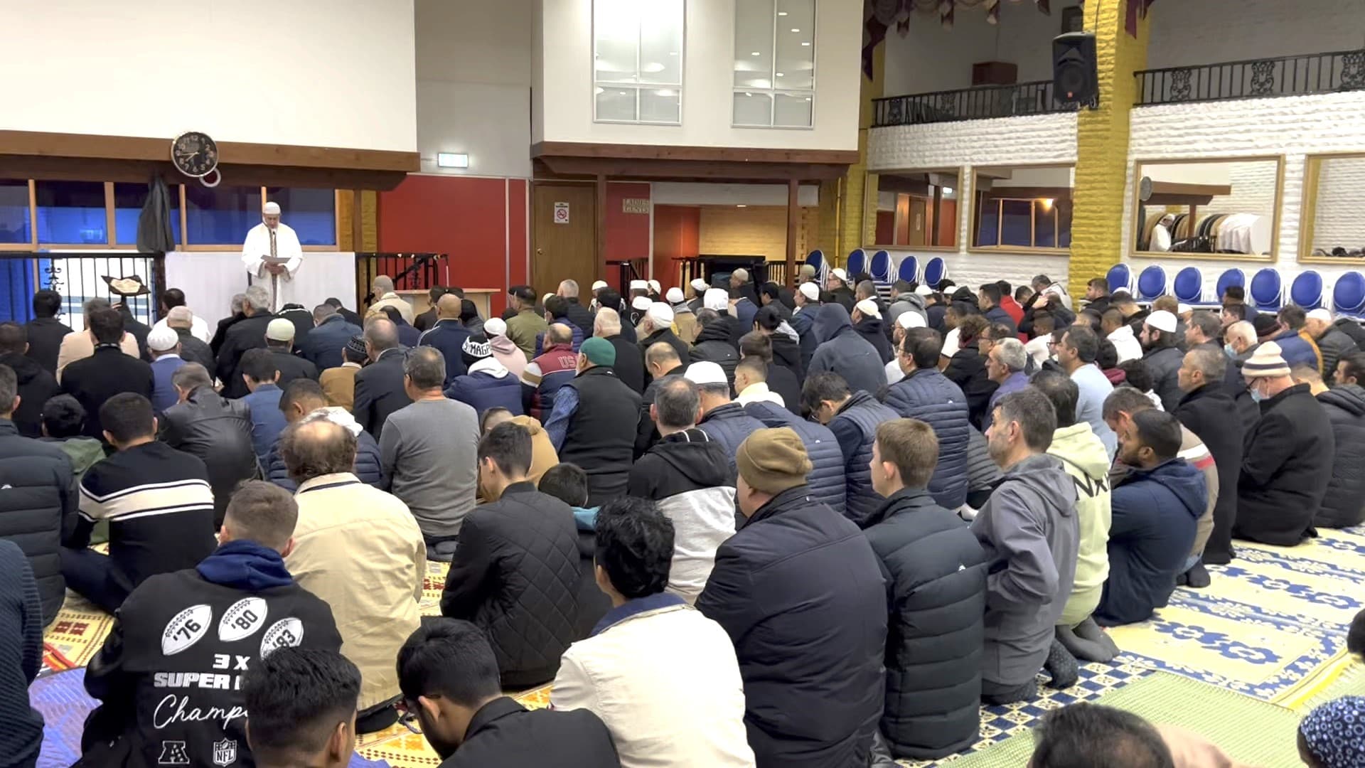 Avustralya’da bayram namazı coşkuyla kılındı, mazlumlara dua edildi