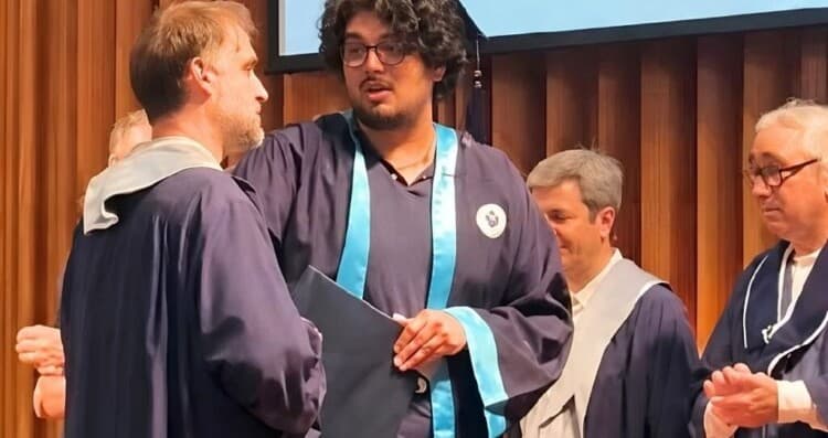 Boğaziçi’nde kayyım akademisyenin diploma gaspı: Fotoğraf çektirmeyen öğrencinin diplomasını vermedi