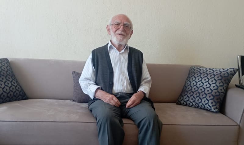 Afyon’da KHK ile gasp edilen kolejin arazisini bağışlamıştı: Cezaevinde gözlerini kaybeden 80 yaşındaki Abdullah dede tahliye edildi